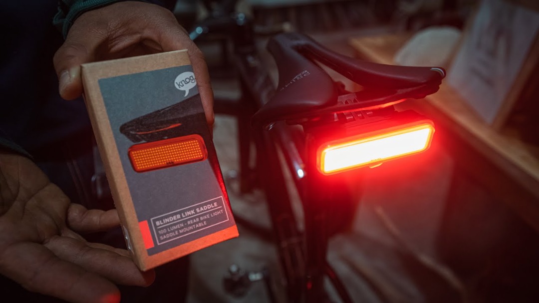 [RIS] Knog Blinder Link Rear Bike Light Saddle Mount, Sports Equipment
