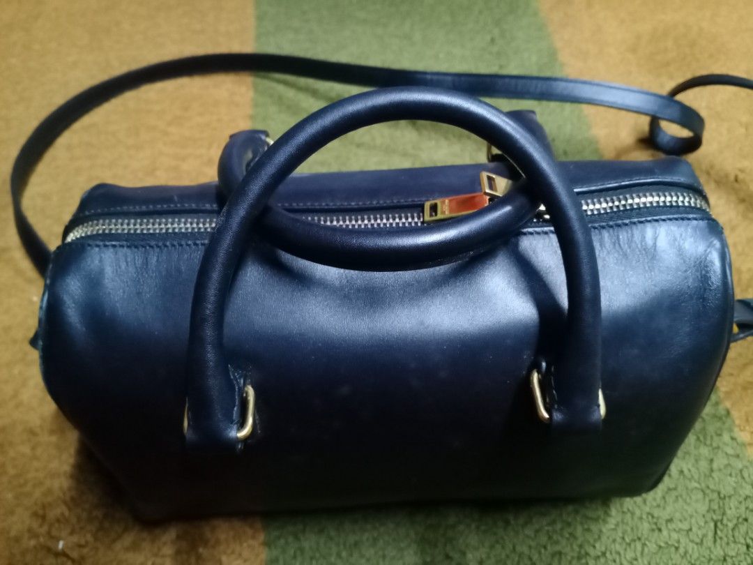 Saint laurent doctor bag clearance