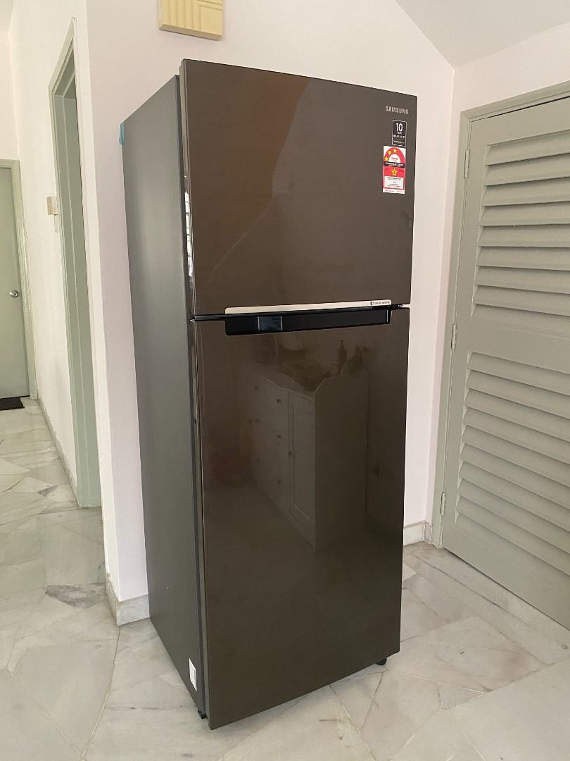 Samsung 2 door Fridge Freezer, TV & Home Appliances, Kitchen Appliances