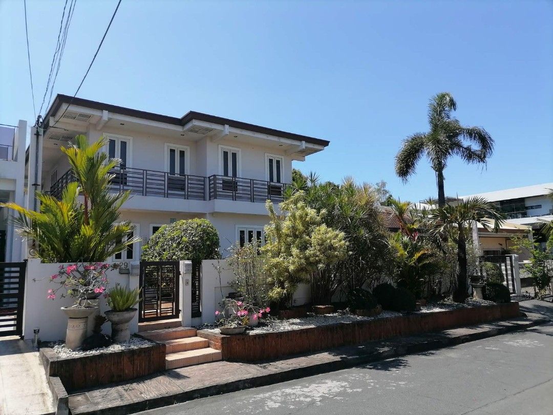 San Jose Village Alabang house and lot for dale, Property, For Sale