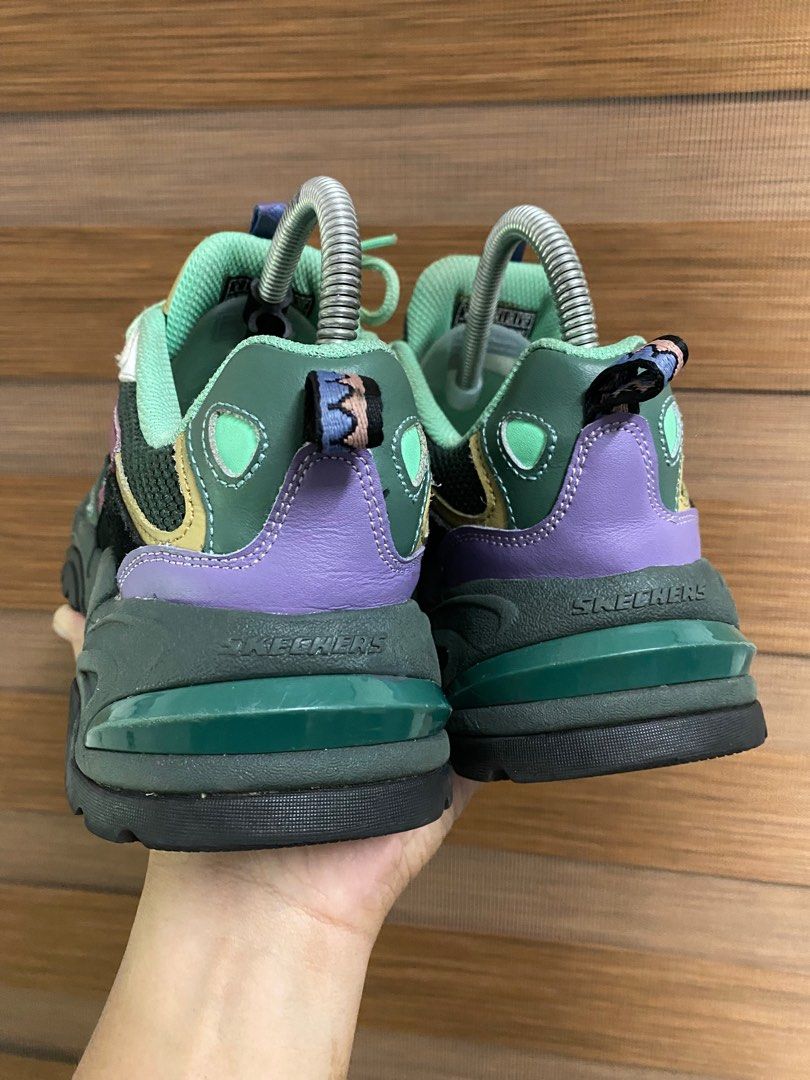 Skechers one store piece 966