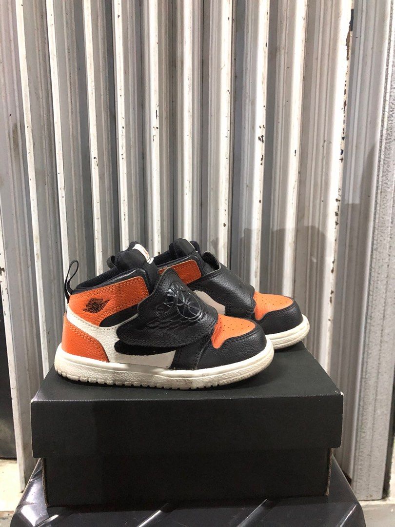 Sky jordan 1 orange clearance