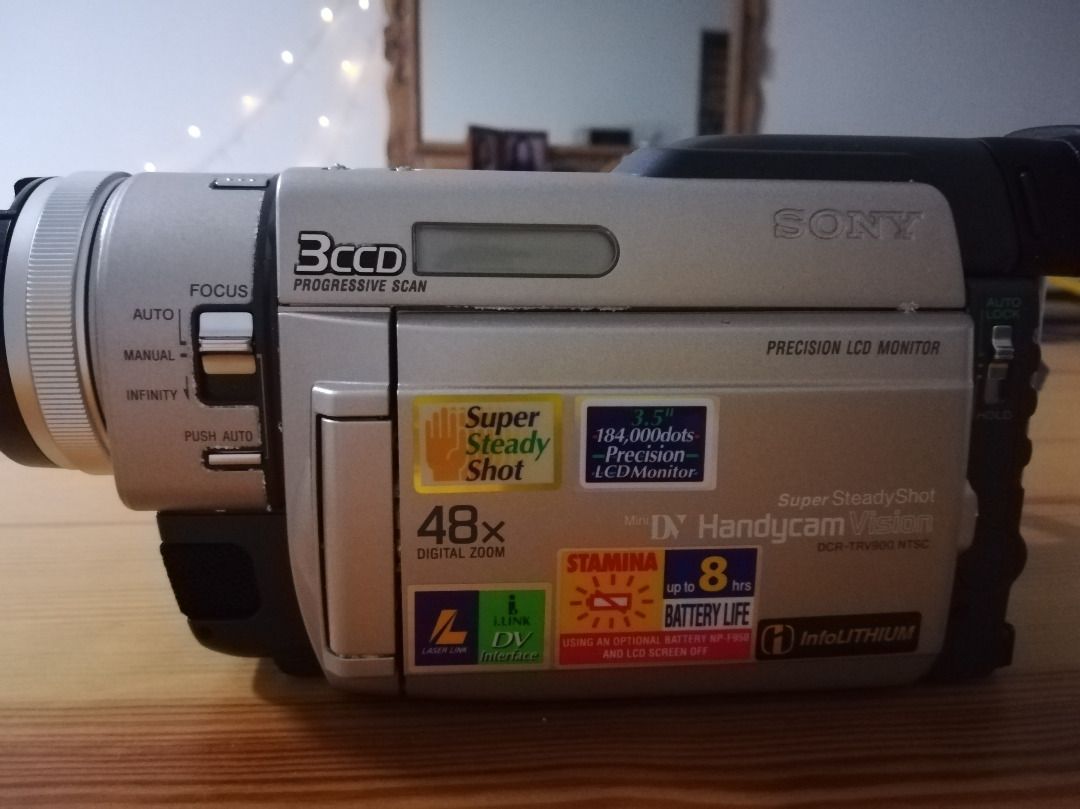 SONY CAMCORDER NOT WORKING, BUY FOR SPARE PARTS, Photography, Video