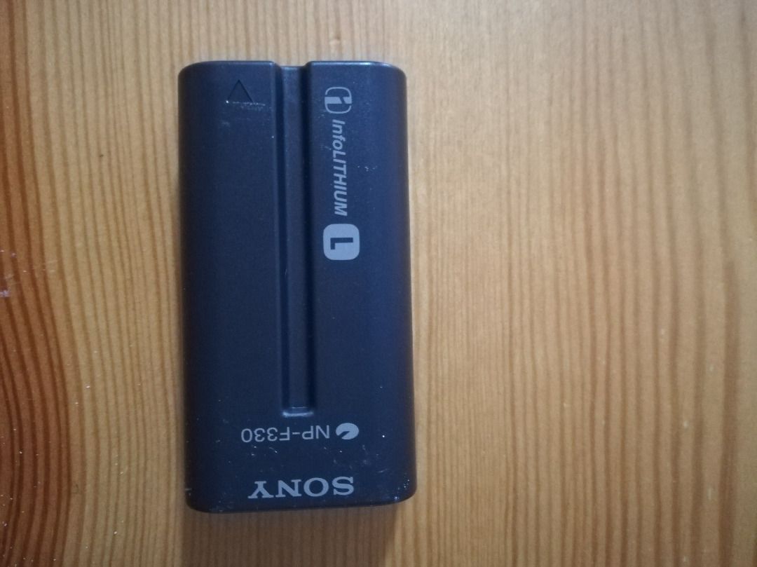 SONY CAMCORDER NOT WORKING, BUY FOR SPARE PARTS, Photography, Video