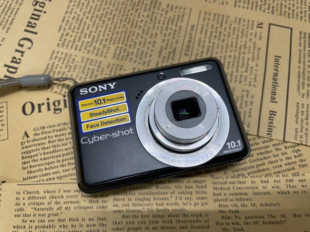 Sony cybershot DSC s930, Photography, Cameras on Carousell