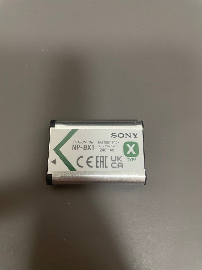 Sony ZV1+SD CARD 64GB+free case, Photography, Cameras on Carousell