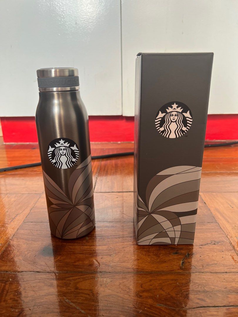 Starbucks tumbler 2022, Women's Fashion, Watches & Accessories, Other
