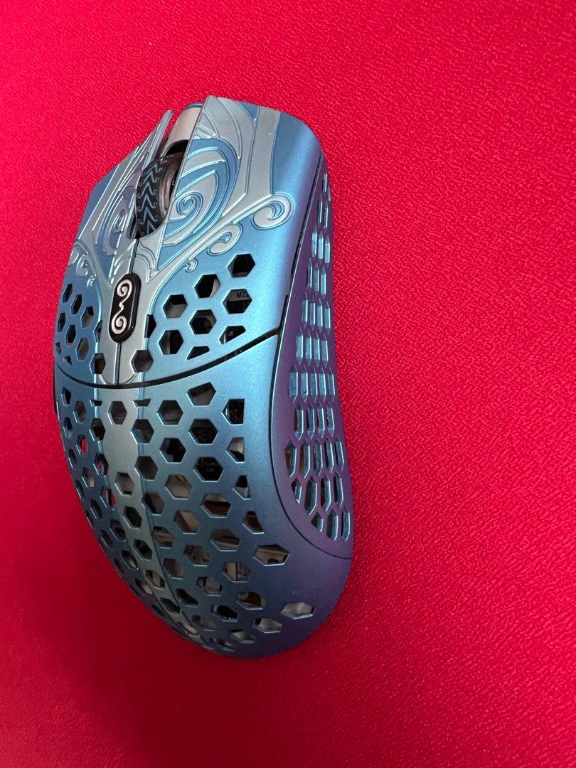 Starlight Finalmouse Poseidon Medium, Computers & Tech, Parts ...