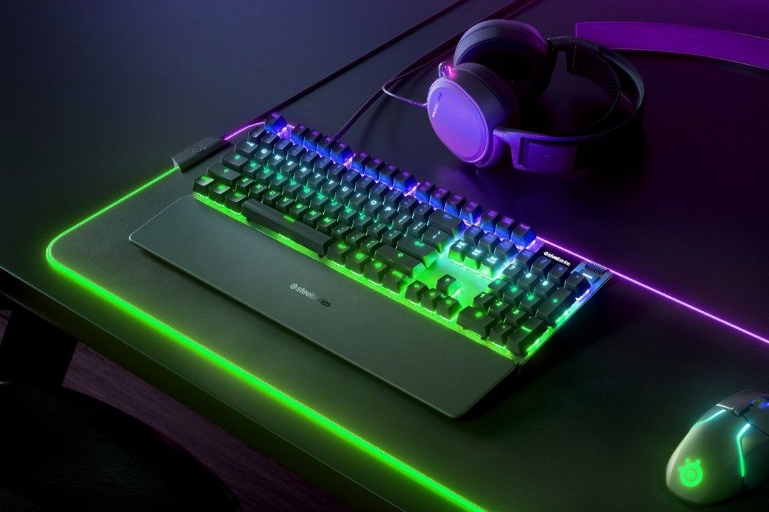 STEELSERIES APEX 7 MECHANICAL GAMING KEYBOARD (BLUE CLICKY SWITCH) (Category: Computer Keyboard) located in San Juan City. Submitted by blueswitchpc (Listing ID 1174524199, Image 3). Description: 🚨 RESTOCK ALERT 🚨 STEELSERIES APEX 7 MECHANICAL GAMING KEYBOARD (BLUE CLICKY SWITCH). APEX 7 Mechanical Switch Gaming Keyboard with OLED Smart Display ● OLED Smart Display delivers information straight from games and apps ● Instant notifications from D