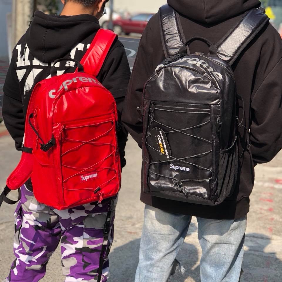SUPREME 黑色反光料背囊BLACK BACKPACK。Gen 43rd fw17。Cordura