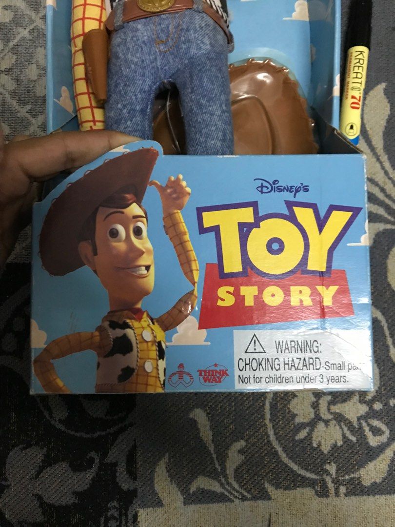 Poseable pull string talking woody discount