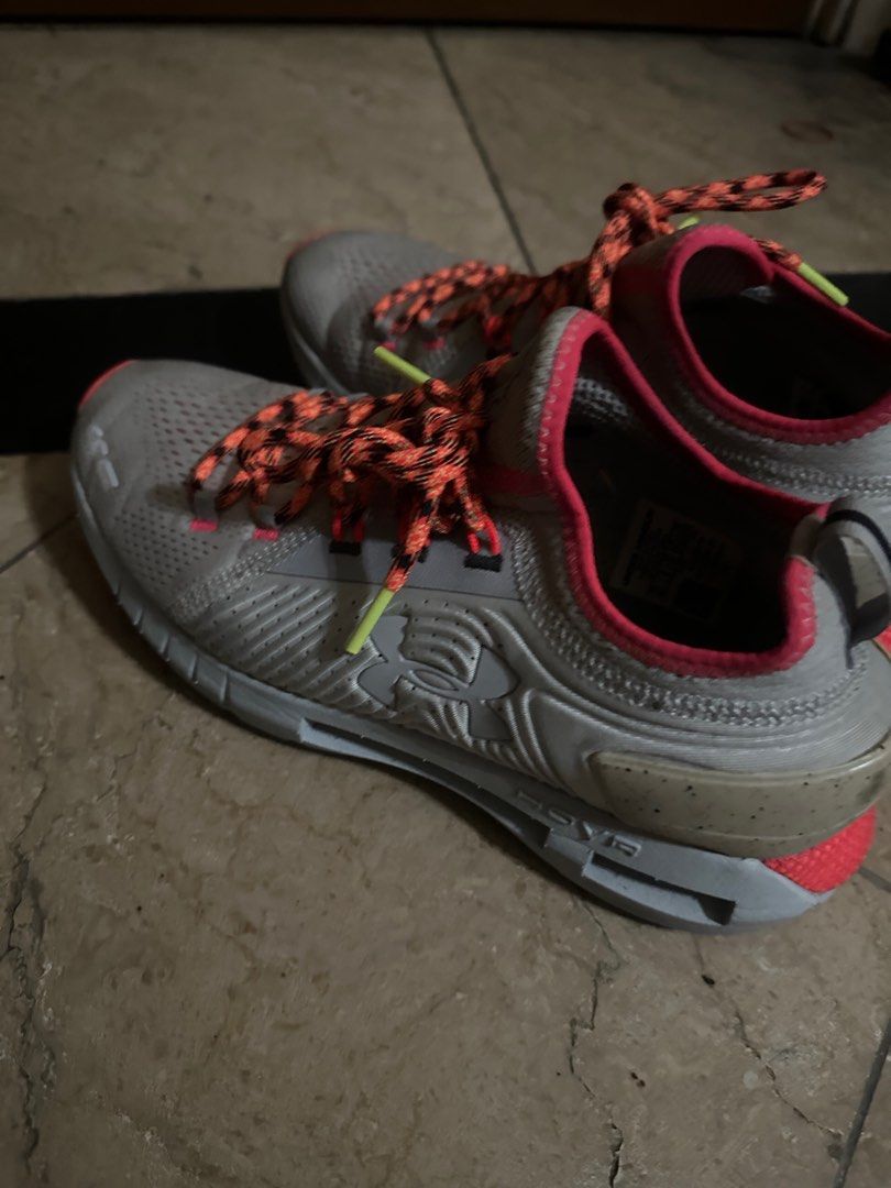 Ua hovr phantom se hot sale trek