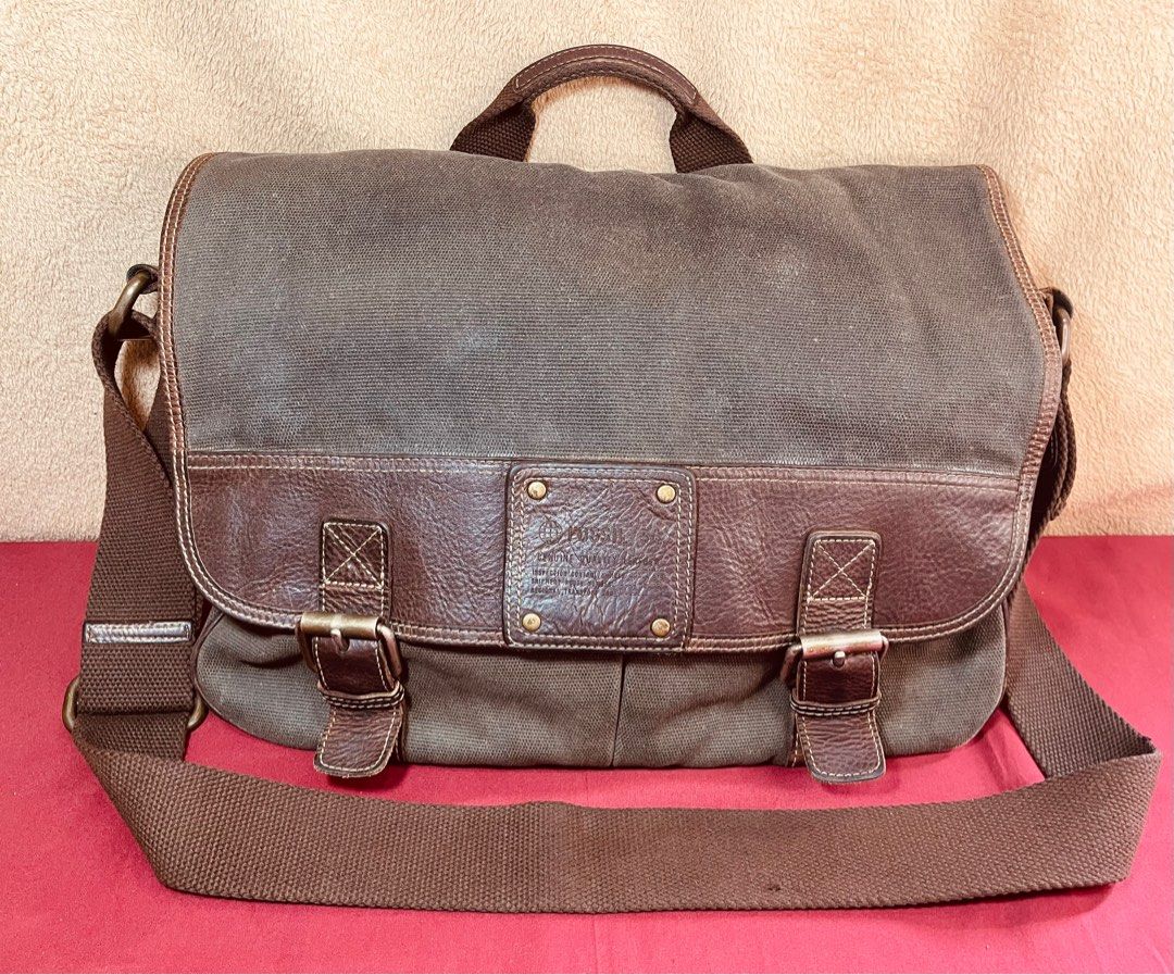 Fossil 54 messenger online bag