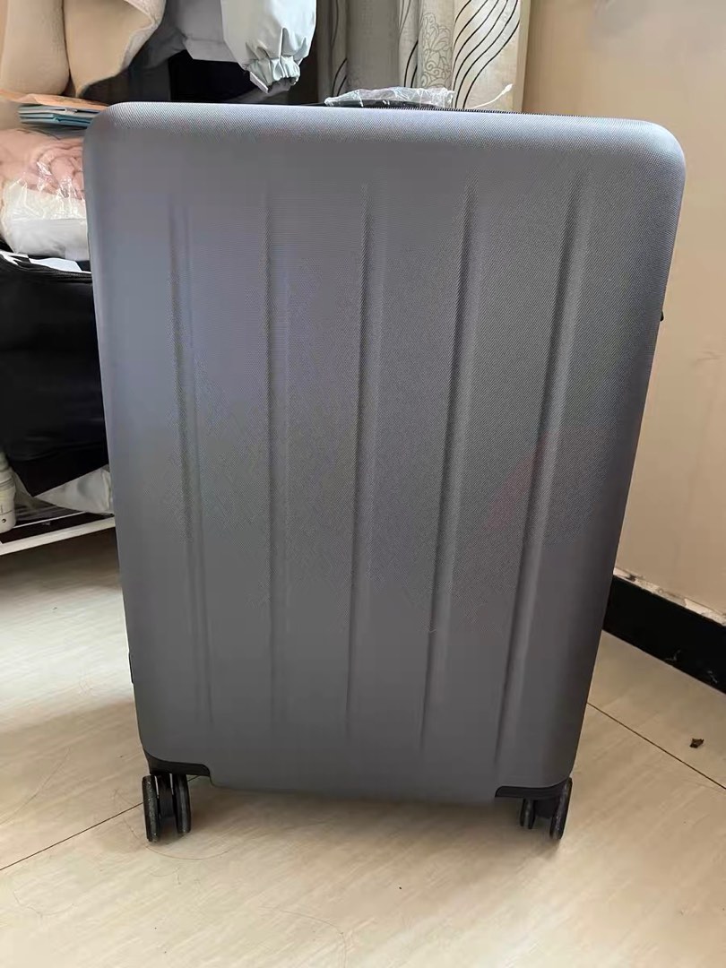 Xiaomi 28 inch luggage, Hobbies & Toys, Travel, Luggage on Carousell