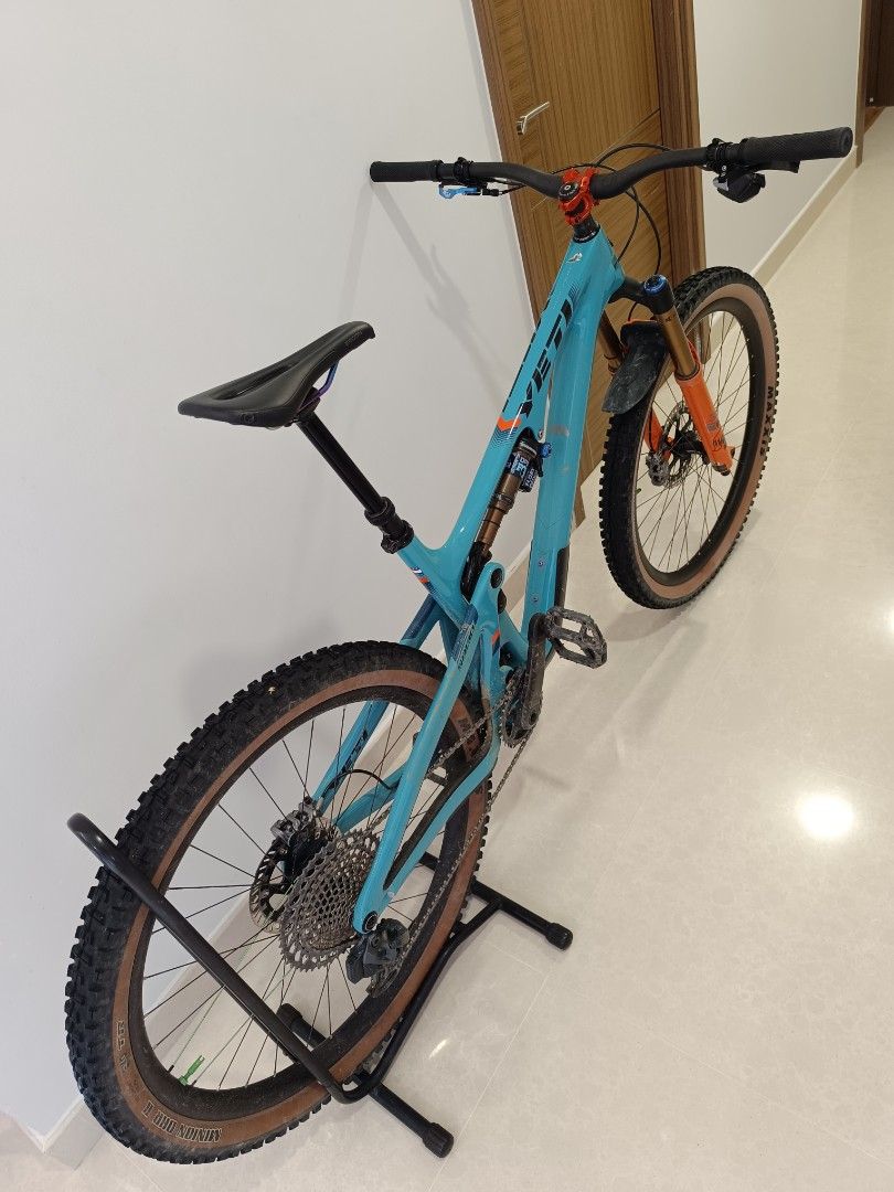 Yeti sb130 top for sale