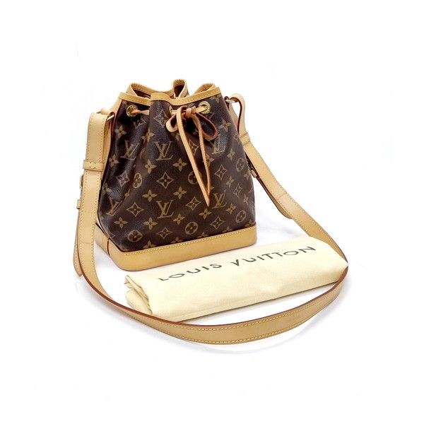 Like new authentic Louis Vuitton LV monogram Noe BB bucket bag, Luxury, Bags  & Wallets on Carousell