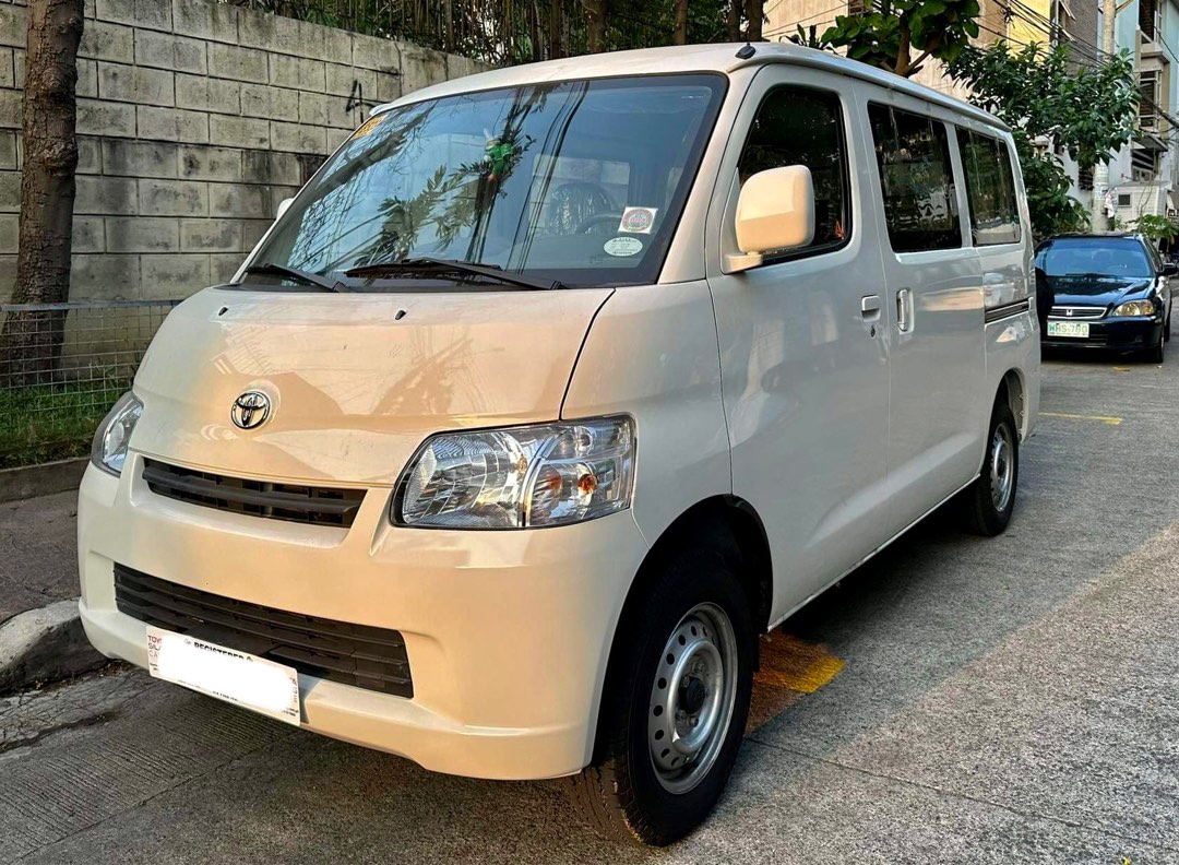 2023 LiteAce Panel Van 1.5 Manual, Cars for Sale, Used Cars on Carousell
