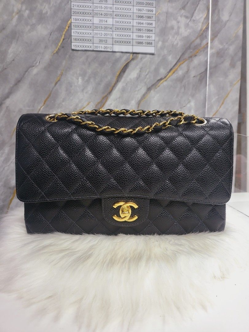 🎆2023 SALE!🎆 AUTH. CHANEL VINTAGE MEDIUM CAVIAF CF GHW, Luxury, Bags &  Wallets on Carousell