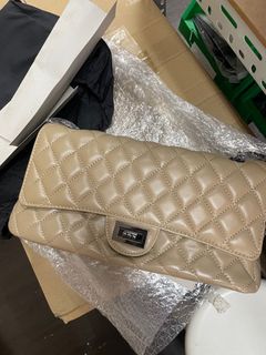 （分類：）位於 。 由 cwinggg 提交（商品編號 1224827121，圖片 1）。簡介： 。