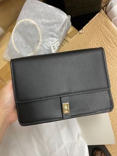 （分類：）位於 。 由 cwinggg 提交（商品編號 1224817470，圖片 1）。簡介： 。