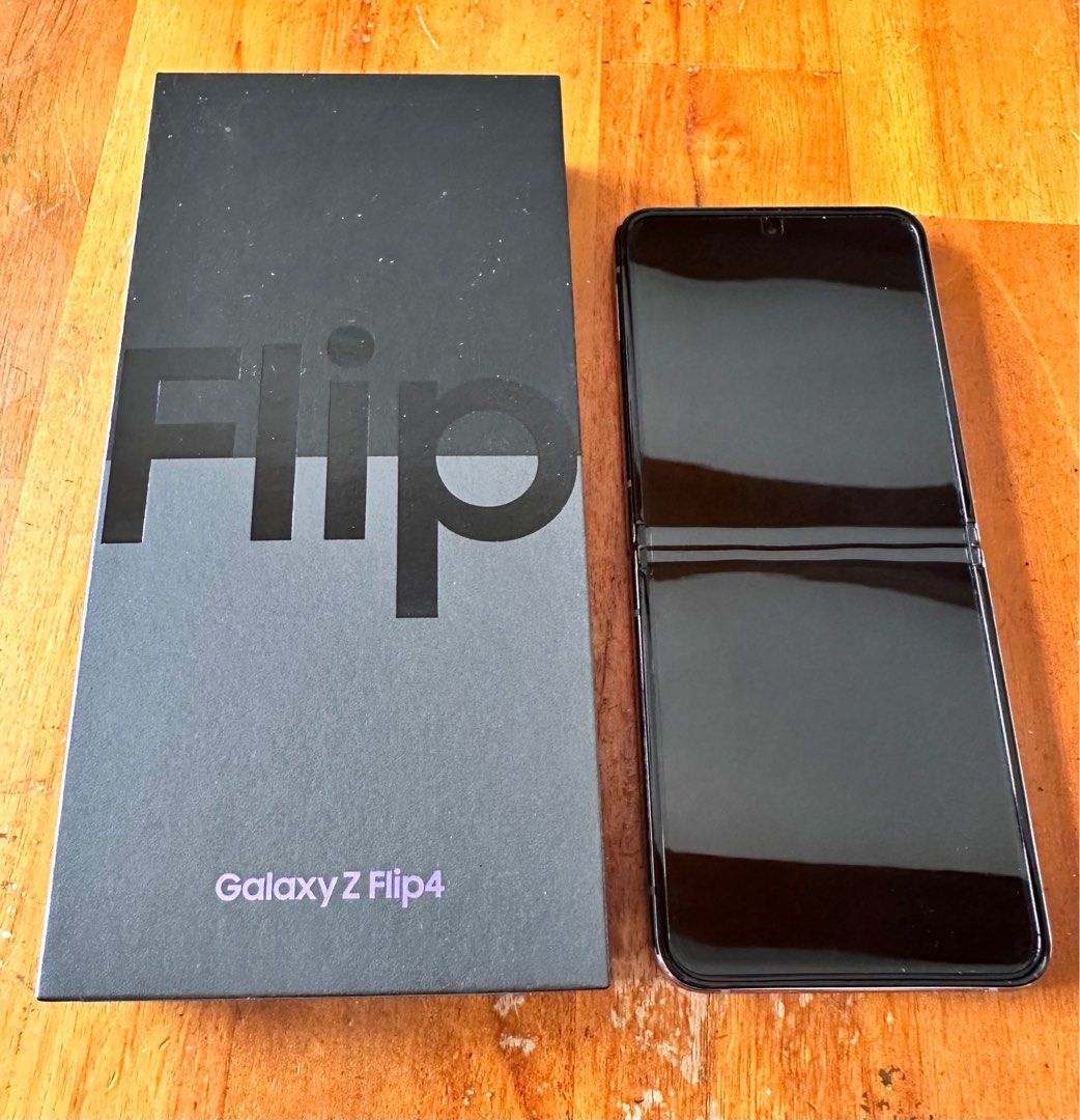 三星 Samsung Galaxy Z Flip4 256G紫 九成五新