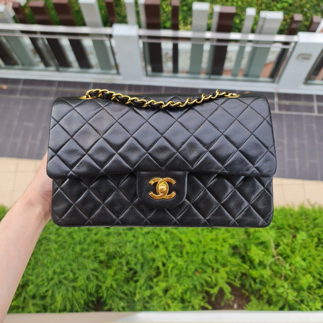 CHANEL Black Caviar Medium Classic Flap 24K GHW - Timeless Luxuries