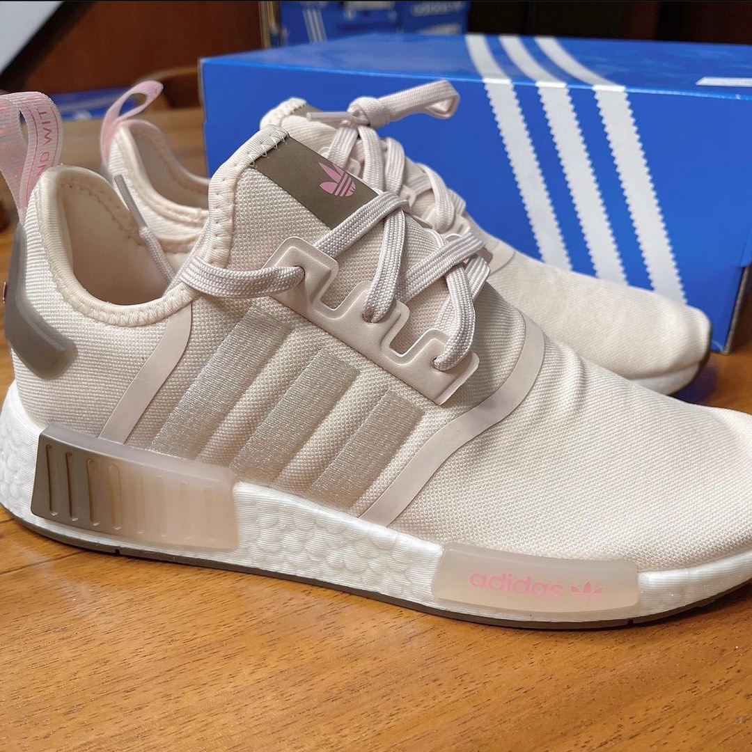 ADIDAS NMD R1 Womens US 9.5, Women's Fashion, Footwear, Sneakers on  Carousell