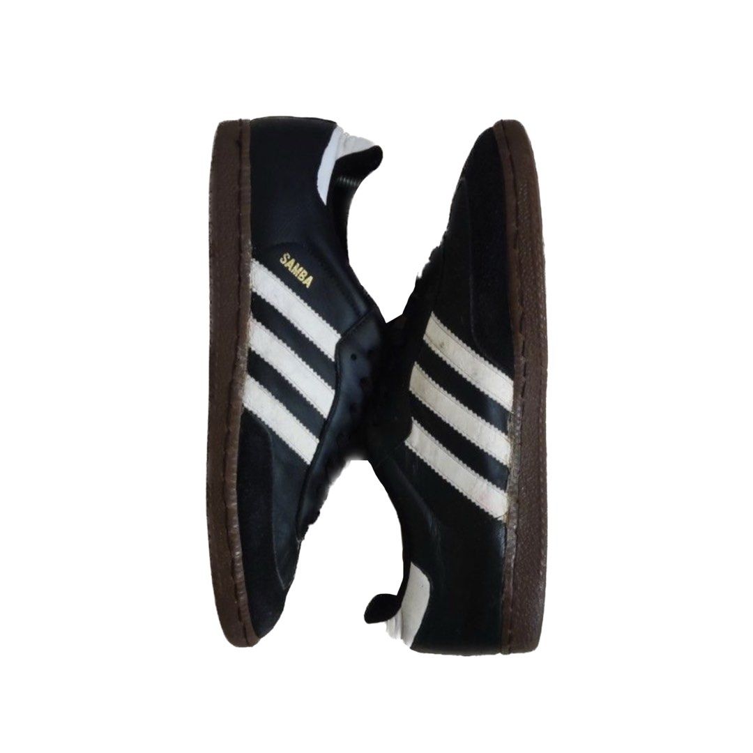 ADIDAS SAMBA BLACK (Category: Sneakers) located in Calamba. Submitted by fromynes (Listing ID 1224854362, Image 2). Description: 💌 @fromynes on ig 7.5-8 US / 25.5-26 cm men’s flaws: cut up long tongue & size tag, stitched midsole, minimal heel drag, needs cleaning worn by bella hadid ✨ shopee checkout available.