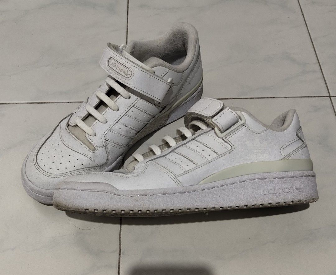 Adidas shoe white, Men's Fashion, Footwear, Sneakers on Carousell