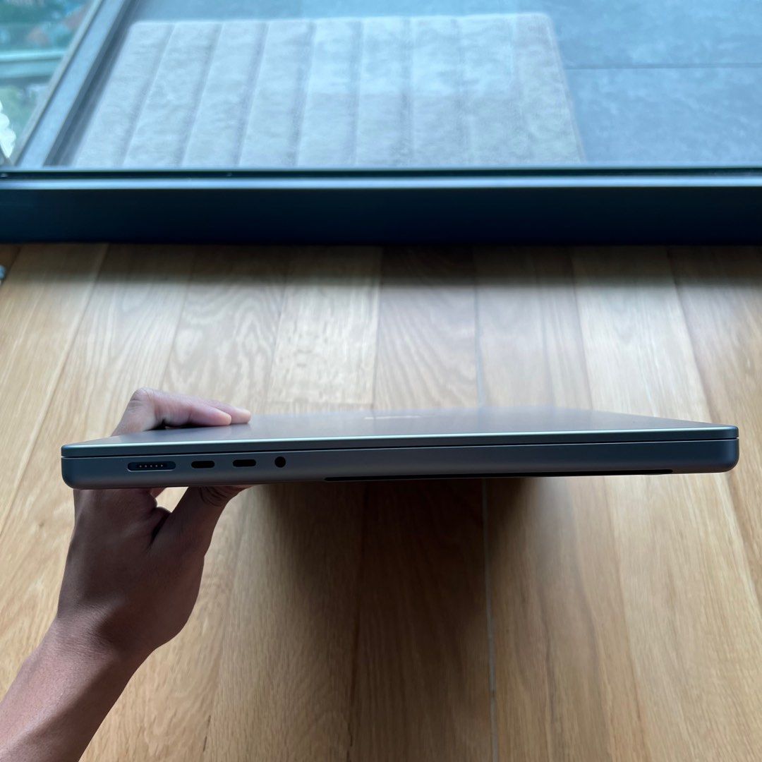 M1 Pro 16 Inch MacBook Pro Space Gray, Computers & Tech, Laptops ...