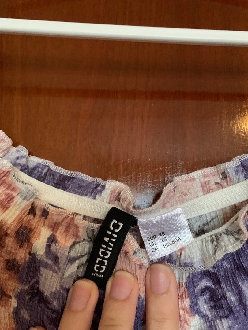 assorted fun tops for sale h m zara thrifted Women s Fashion