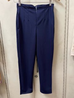 (Category: ) located in . Submitted by kooxwears (Listing ID 1224807400, Image 1). Description: .