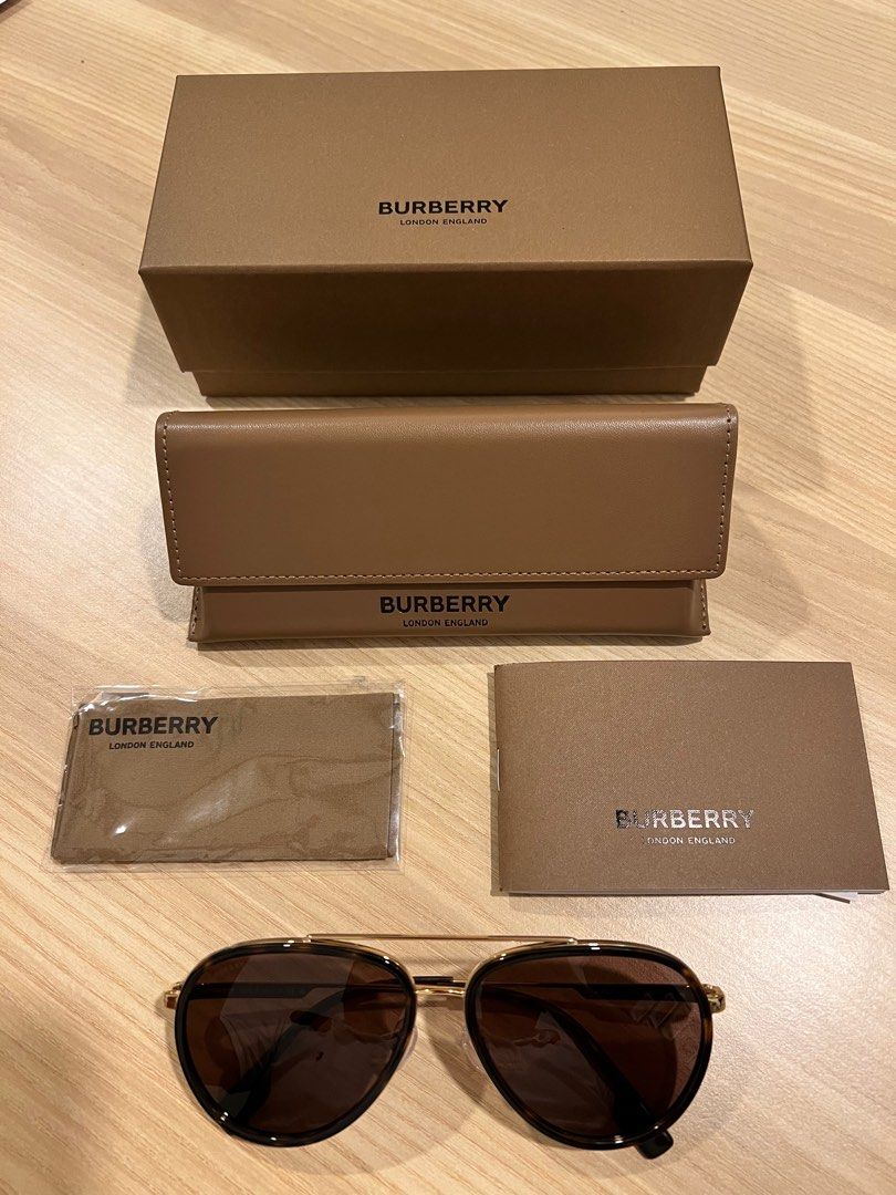 Burberry hot sale 9039 itunes
