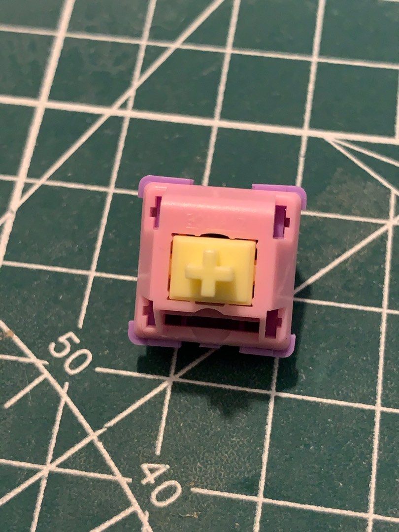 C3 Equalz Banana Split (macho) switches; custom mechanical keyboard switches, 電腦＆科技, 電腦周邊及配件, 電腦