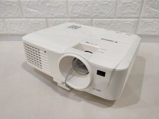 Canon LV-5110 3LCD Projector Specs