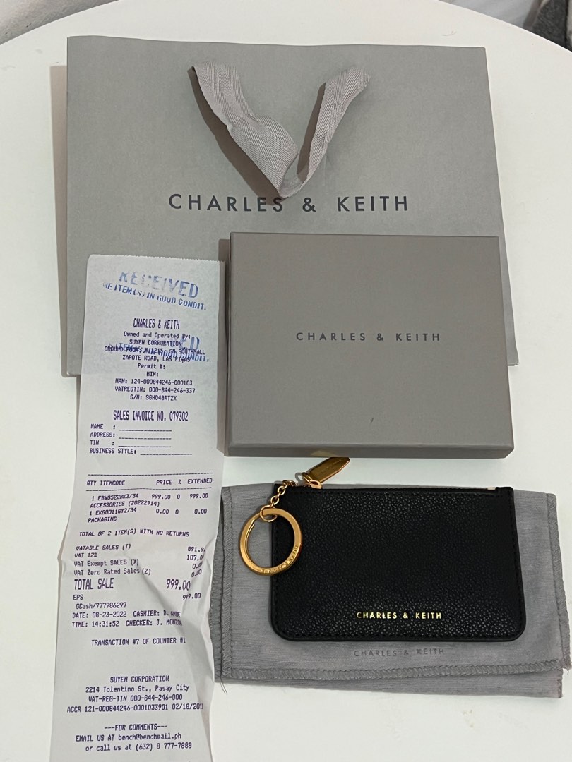 Charles and Keith Card Holder Wallet on Carousell