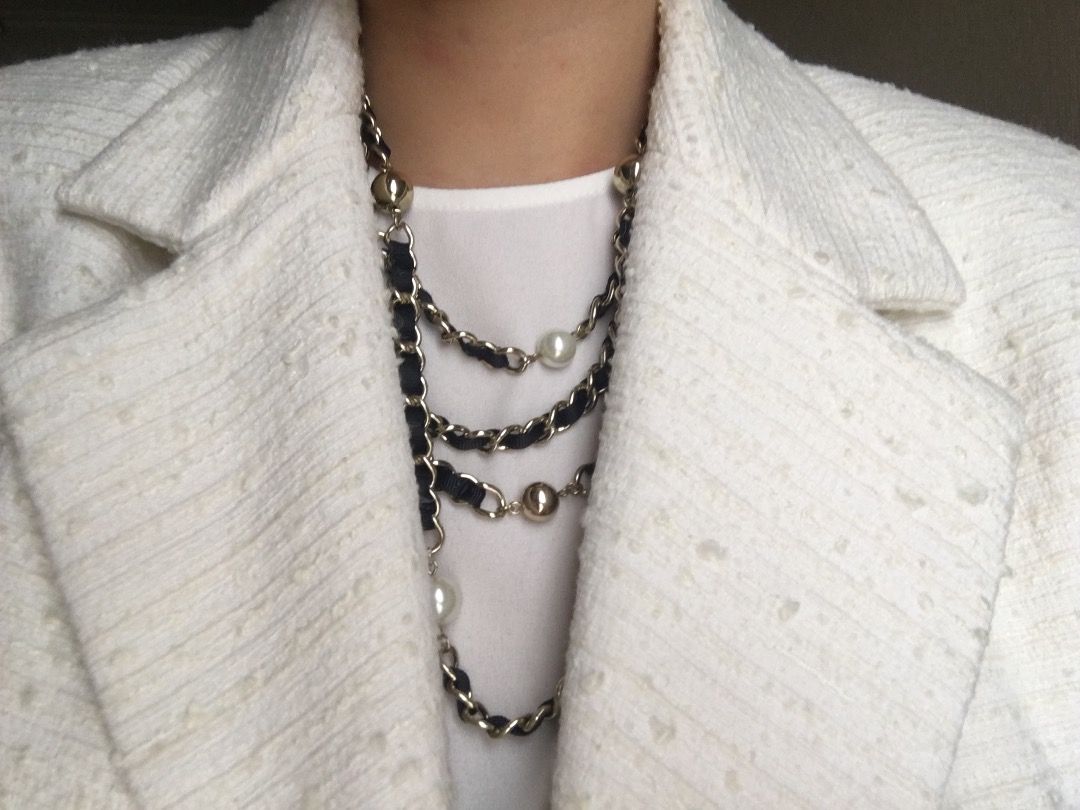 Charming charlie pearl necklace on sale