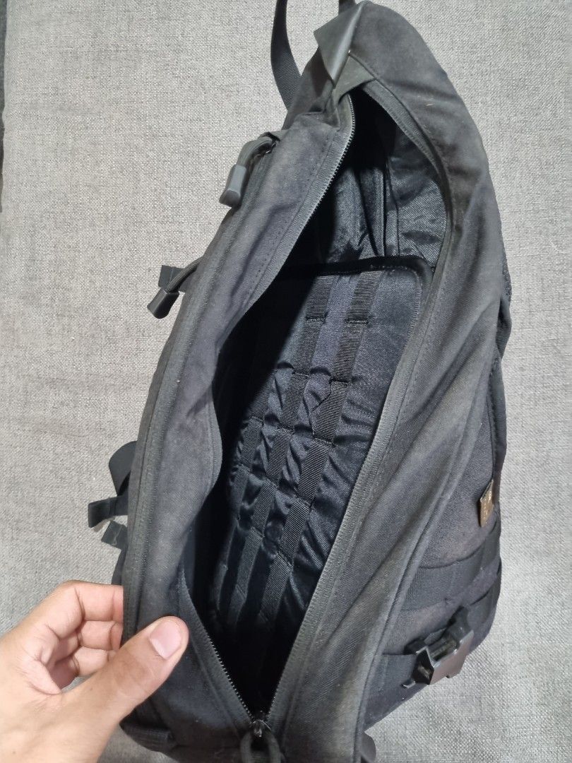 Condor sector sling bag deals