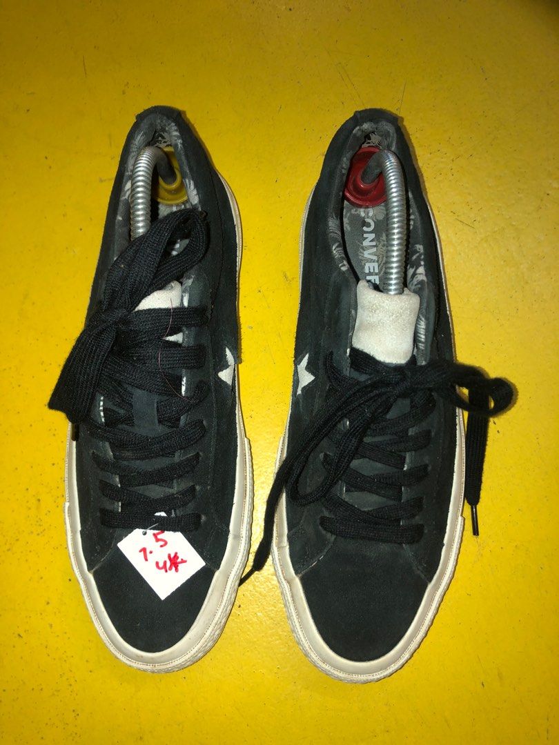 Converse with one star, Men's Fashion, Footwear, Sneakers on Carousell