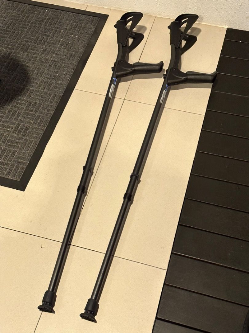 Ergotech Elbow Forearm Lightweight Crutches, made in France , Health