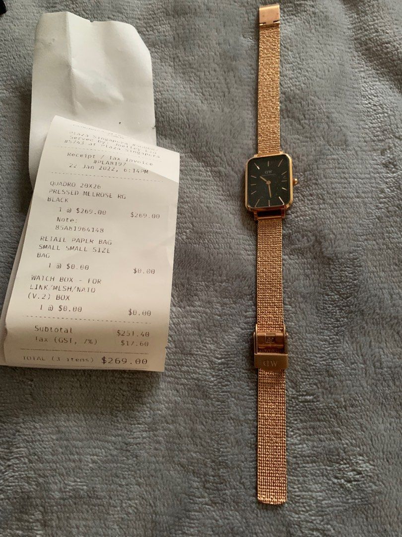 Daniel wellington 2025 gold black