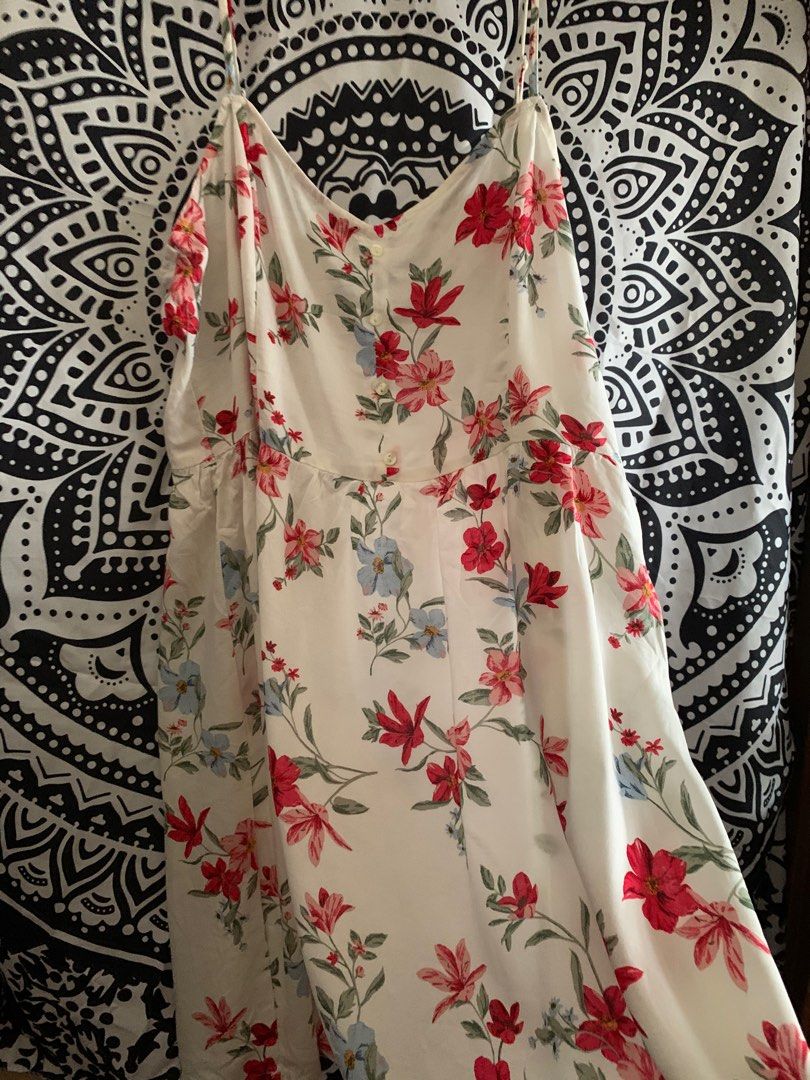H&m divided floral dress store