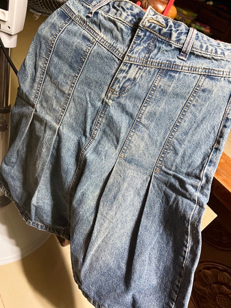 GOGGLES JEANS SKIRT FLAIR, Women's Fashion, Bottoms, Jeans & Leggings