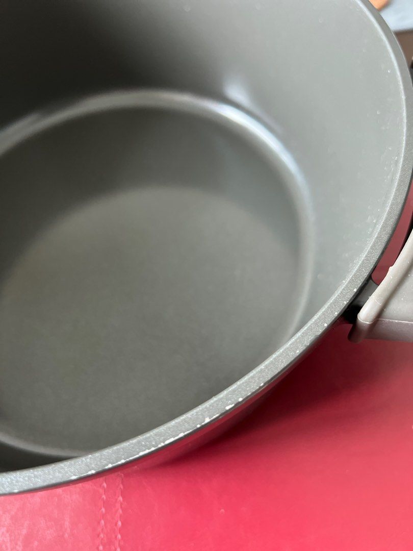 Green Pan 26cm Featherweights Dutch Oven with lid, Furniture & Home