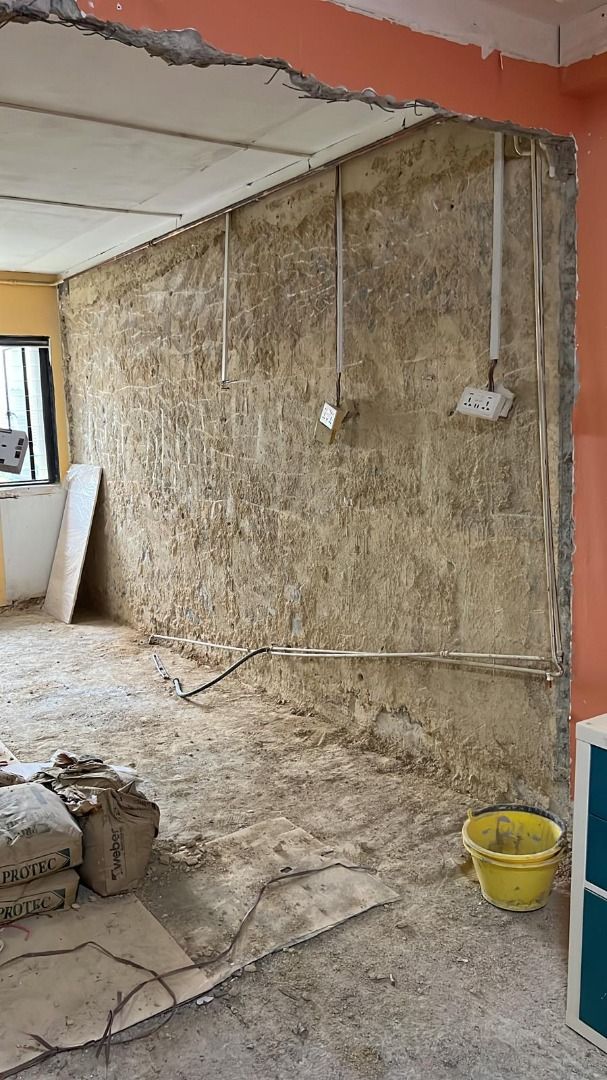 Hacking & Disposal of Concrete Wall (HDB, Condominium & Private Landed