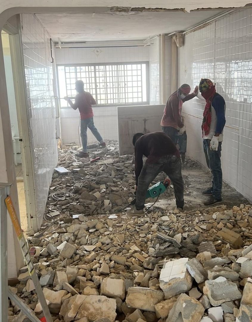 Hacking & Disposal of Concrete Wall (HDB, Condominium & Private Landed