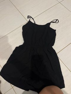 Hnm black jumpsuit (backless)