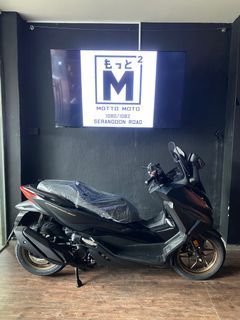 Honda Forza 350