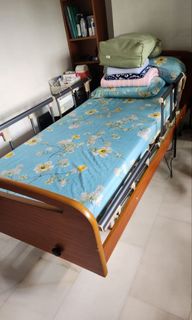 (Category: ) located in . Submitted by 48celcius (Listing ID 1224826127, Image 1). Description: .