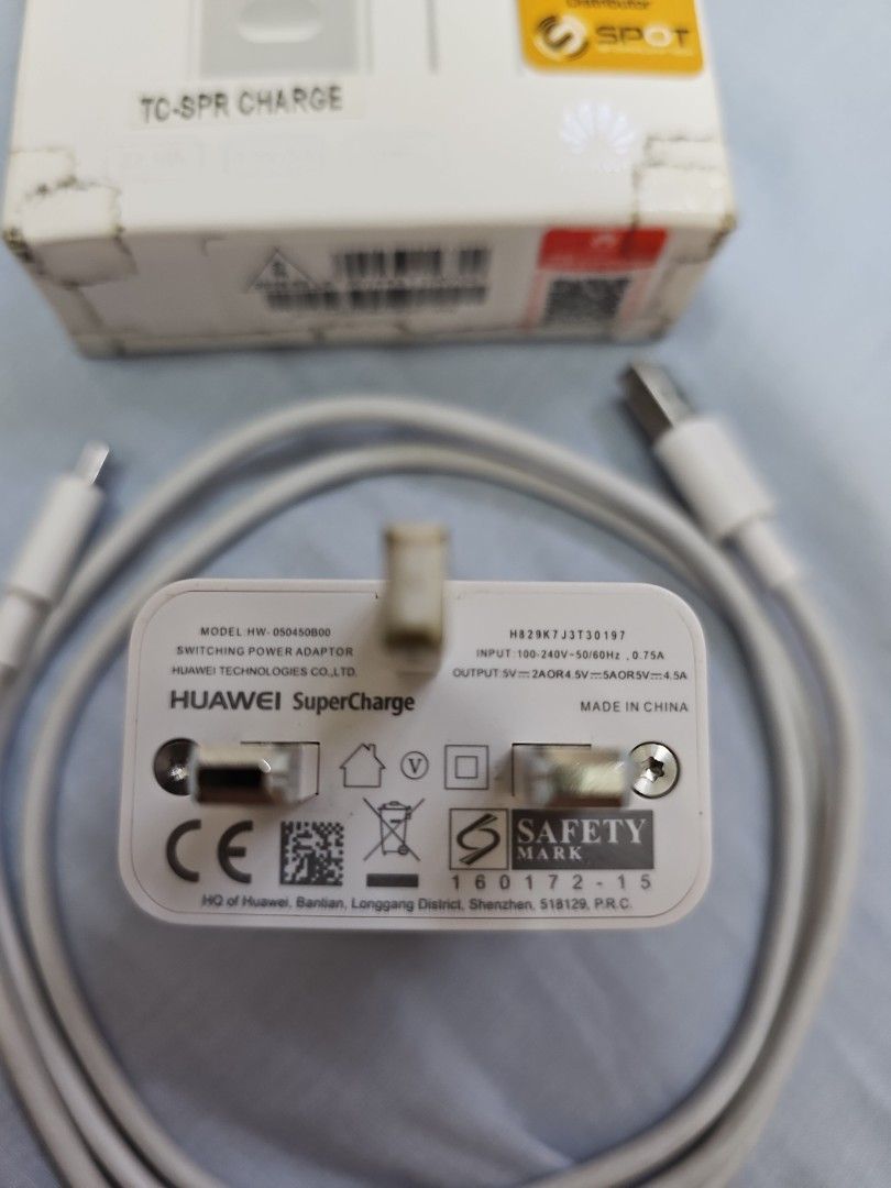 Huawei SuperCharge Adapter 22.5w + 5A Type C Cable, Mobile Phones